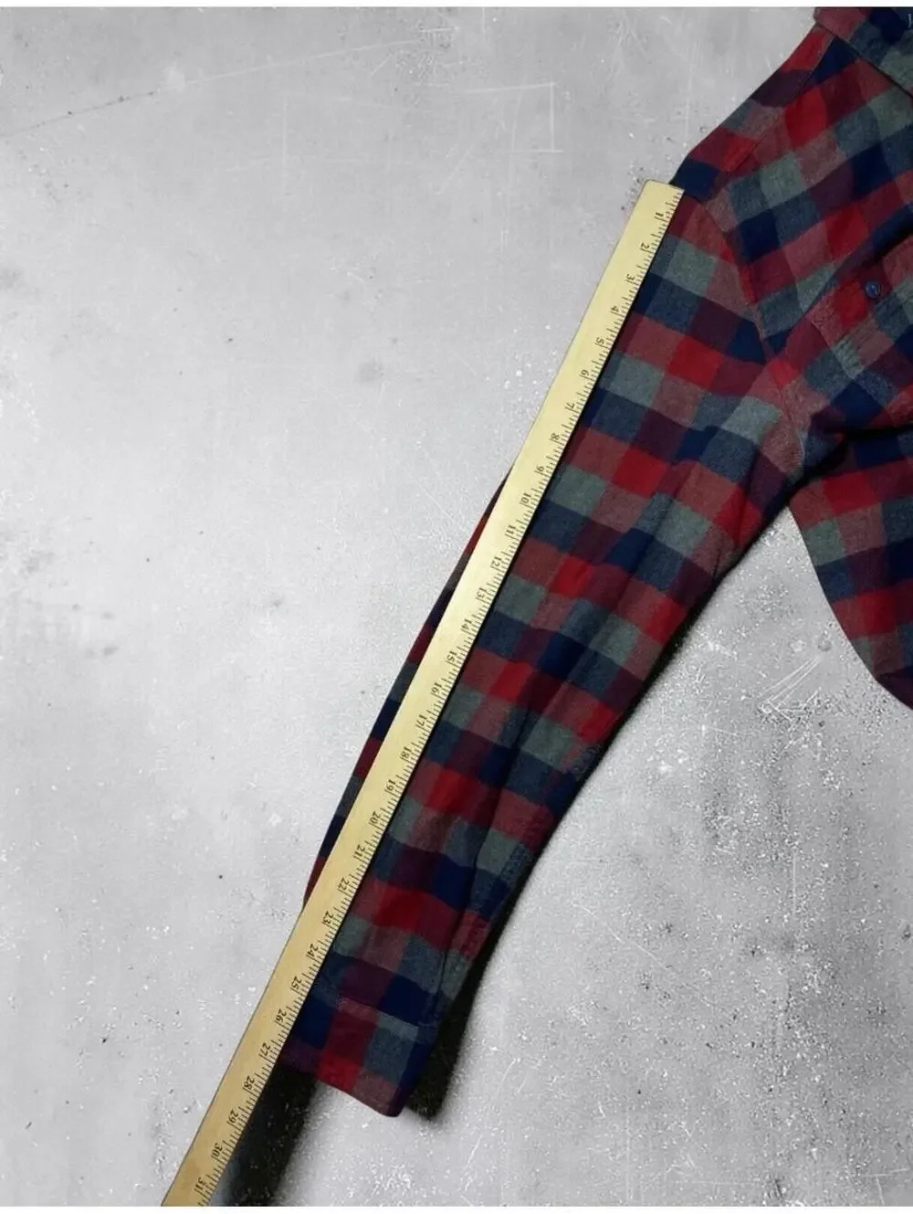 J. Crew Mens Flannel Shirt L Regular Plaid Red Navy Green Cotton Casual Pocket